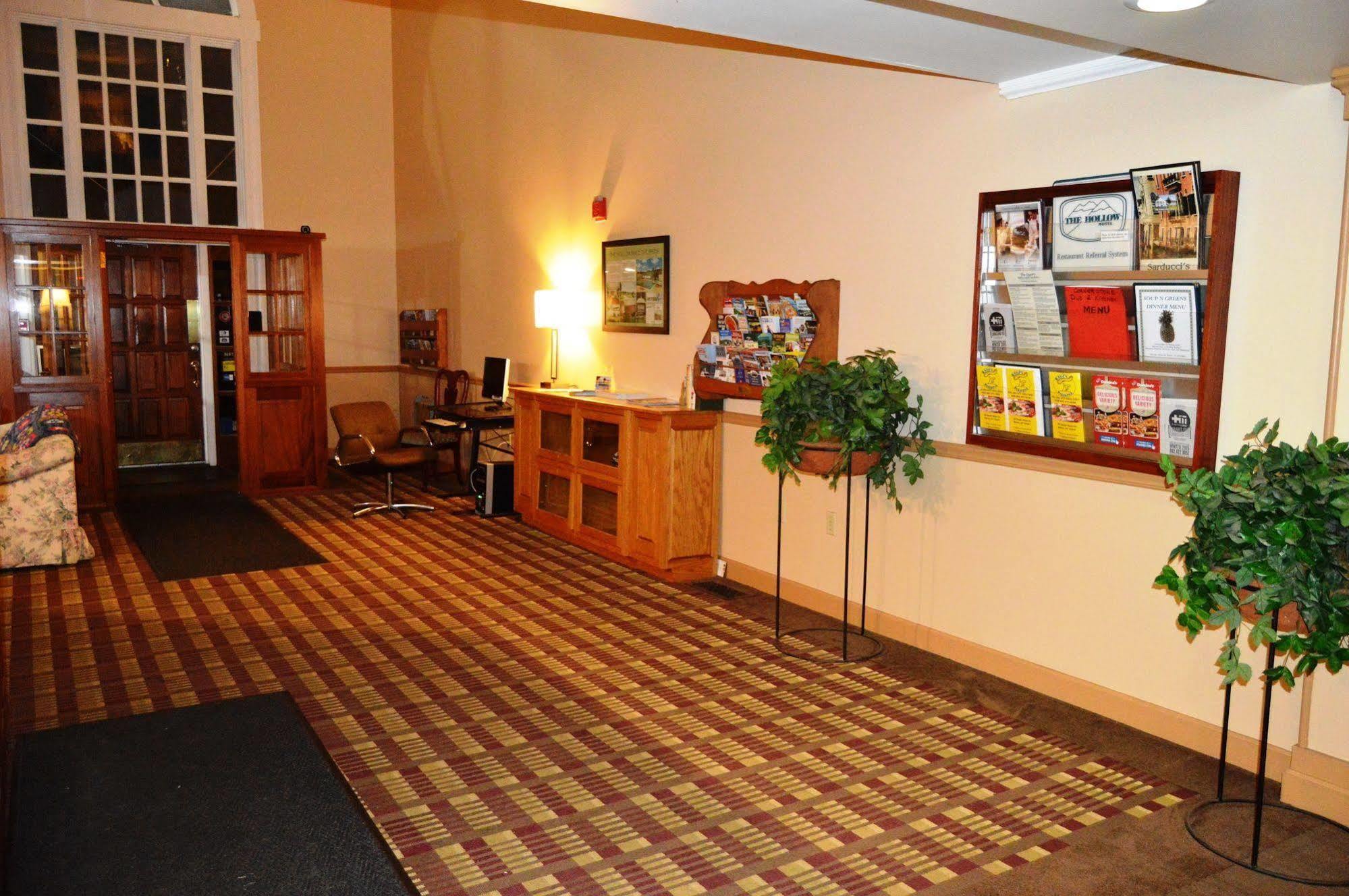 New World Inn Barre Esterno foto