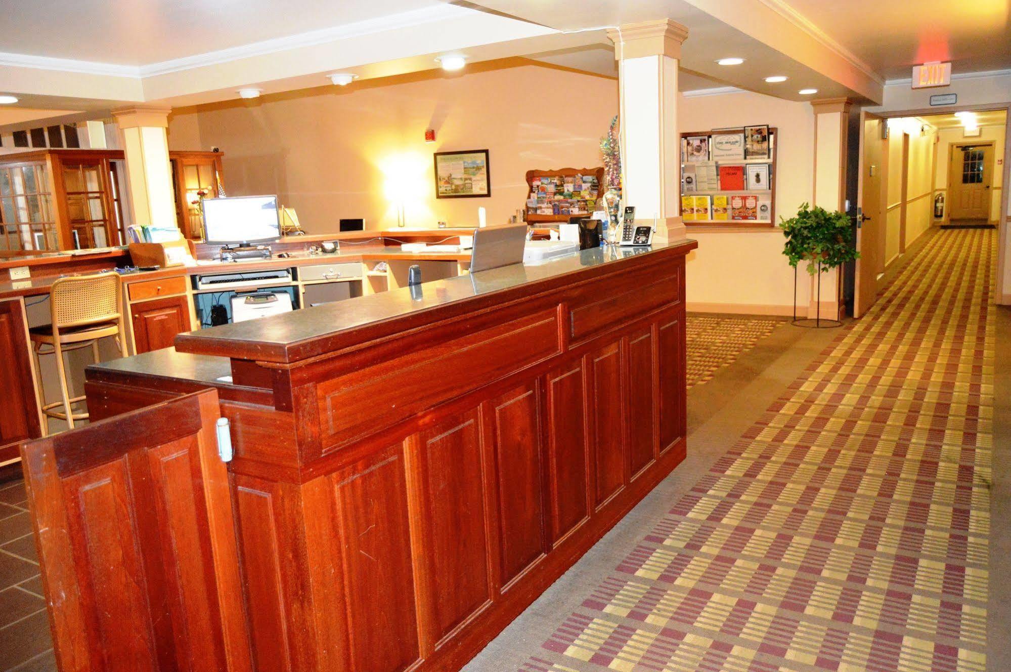 New World Inn Barre Esterno foto