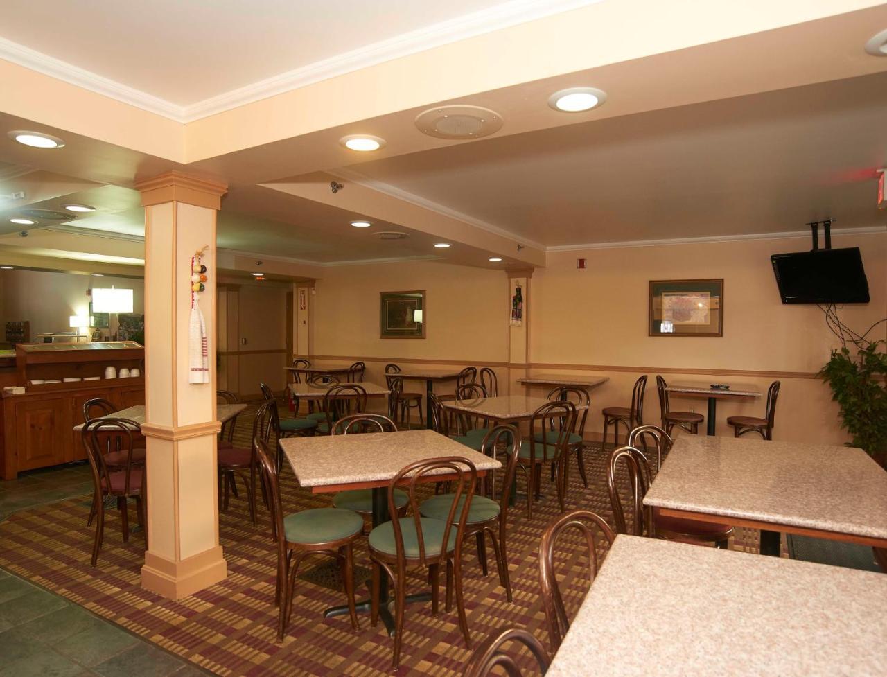 New World Inn Barre Esterno foto